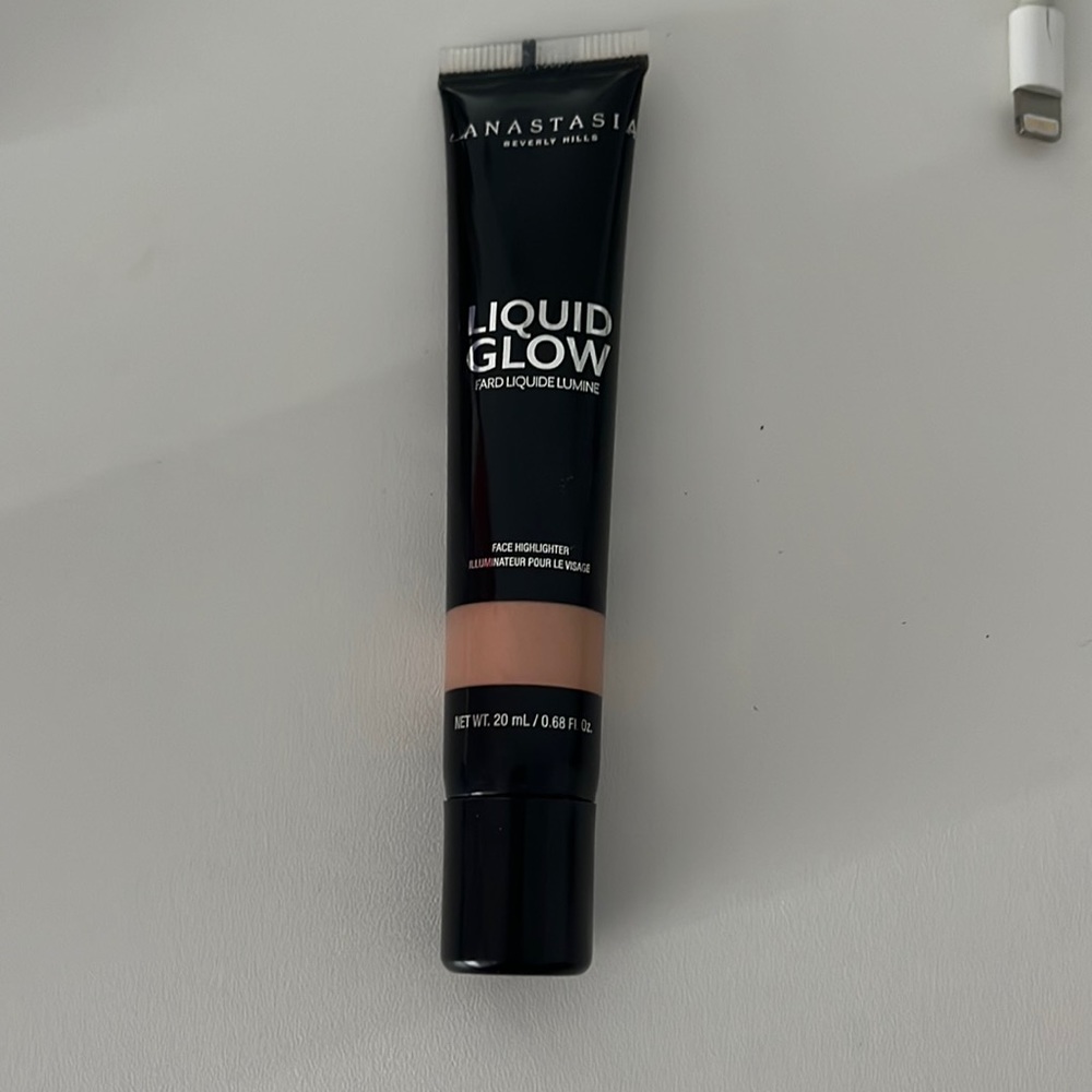 Anastasia Liquid Highlighter